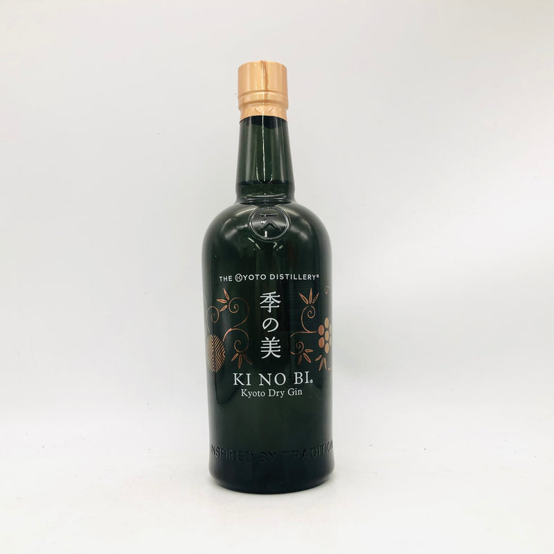 季の美京都ドライジン 700ml。和素材の繊細さと爽やかさを楽しむクラフトジン。