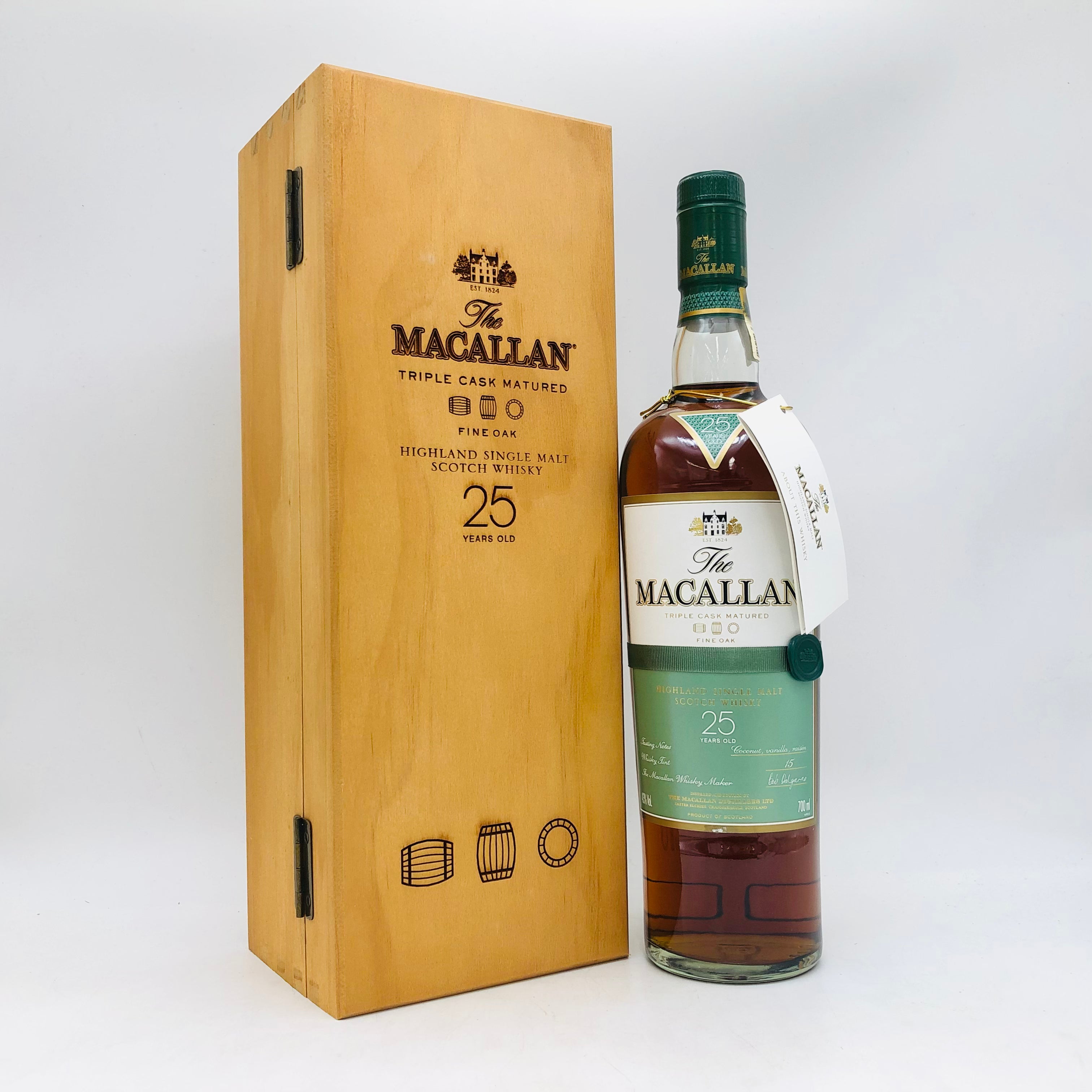MACALLAN マッカラン25年 ファインオーク 700ml 43% 箱あり – お酒の