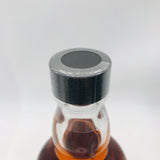 サントリー 山崎25年 ミズナラ 2025 700ml。25年以上熟成のミズナラ樽原酒による白檀や伽羅の香りと重厚で深みのある味わいが特徴の限定ウイスキー。