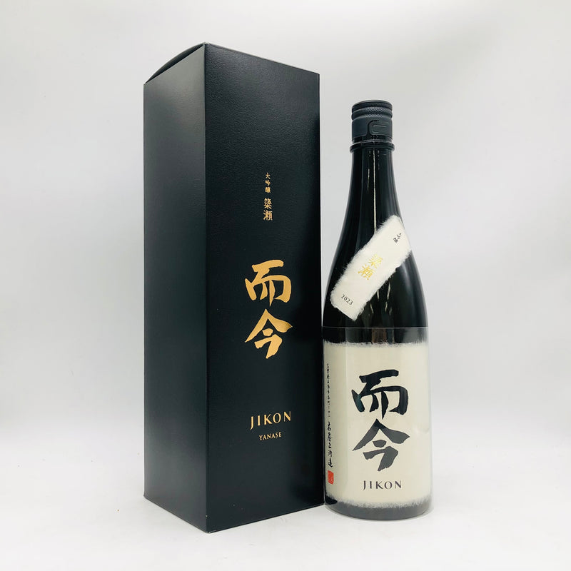而今 大吟醸簗瀬 720mlのボトル写真。720ml 、ラベルデザインと味わいの魅力を伝える商品画像