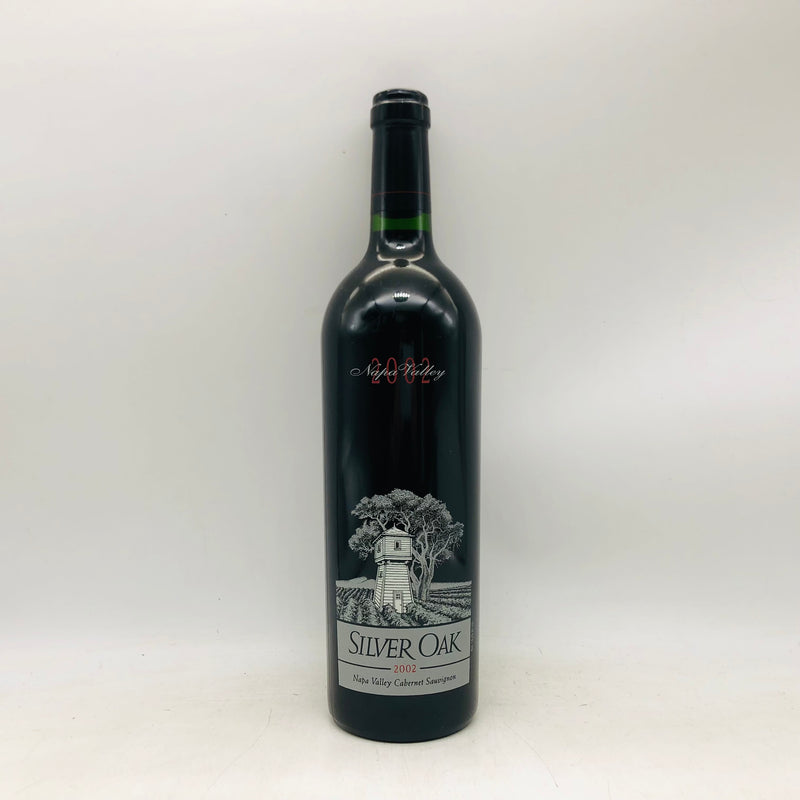 シルバー オーク 2002 750ml。ナパの魅力を凝縮した、円熟のカベルネ