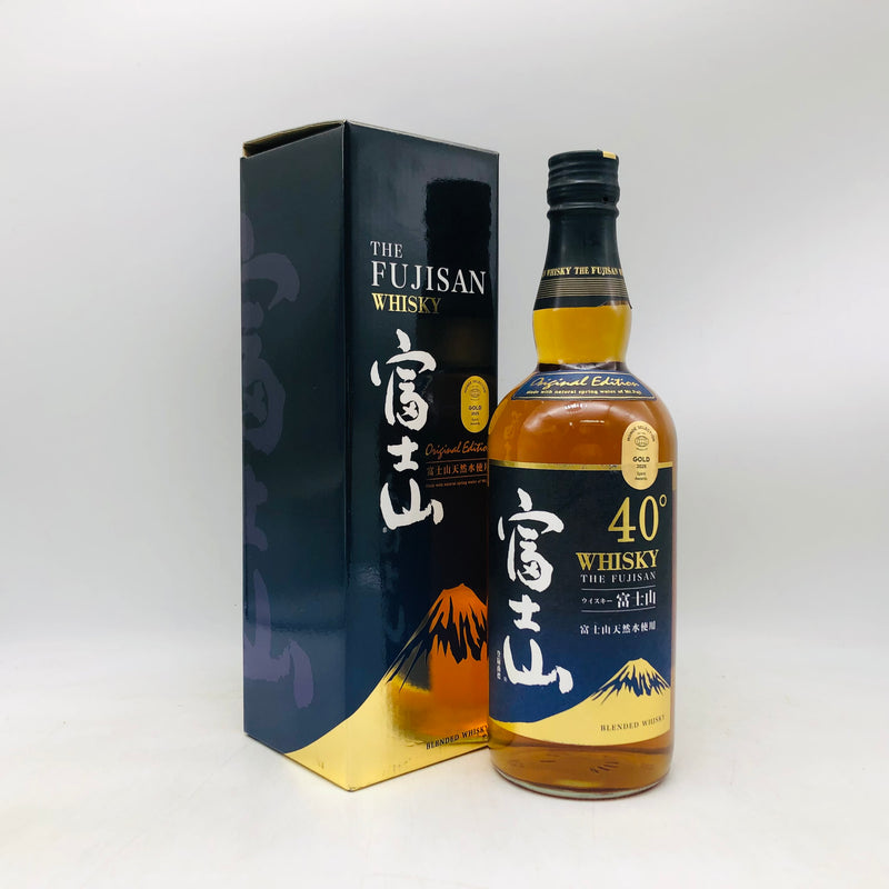 富士山 700ml。日本らしい繊細さと調和を楽しむ、やさしい味わいの一本。