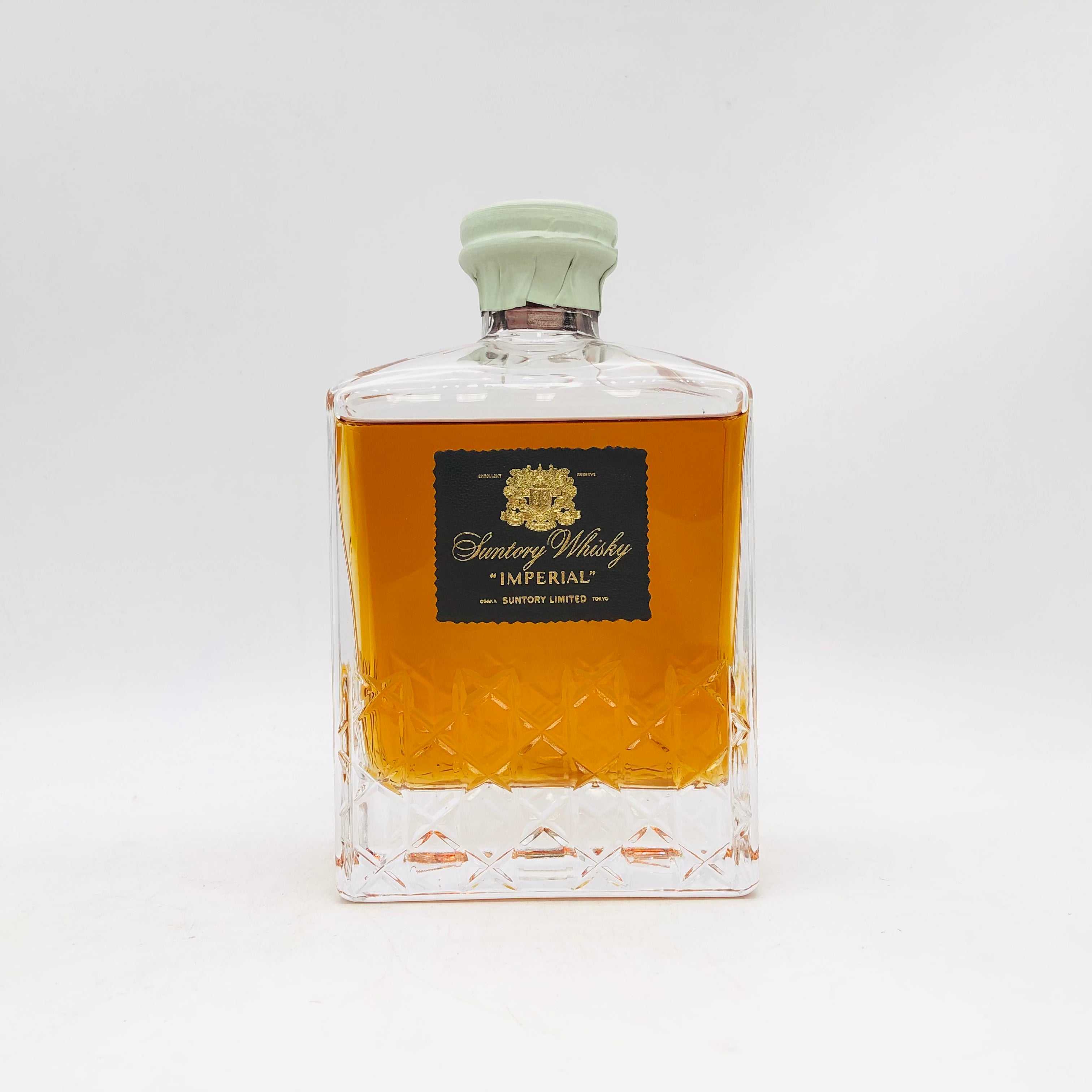 SUNTORY サントリー インペリアル カガミクリスタル 600ml 43% – お酒