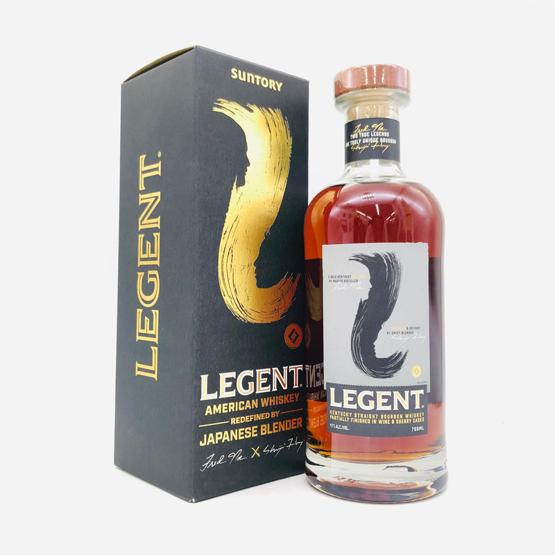 サントリー リージェント 750ml、国産ブレンデッドウイスキー。英国調デザインのボトルに詰められ、まろやかで芳醇な味わいを楽しめる希少なオールドボトル。