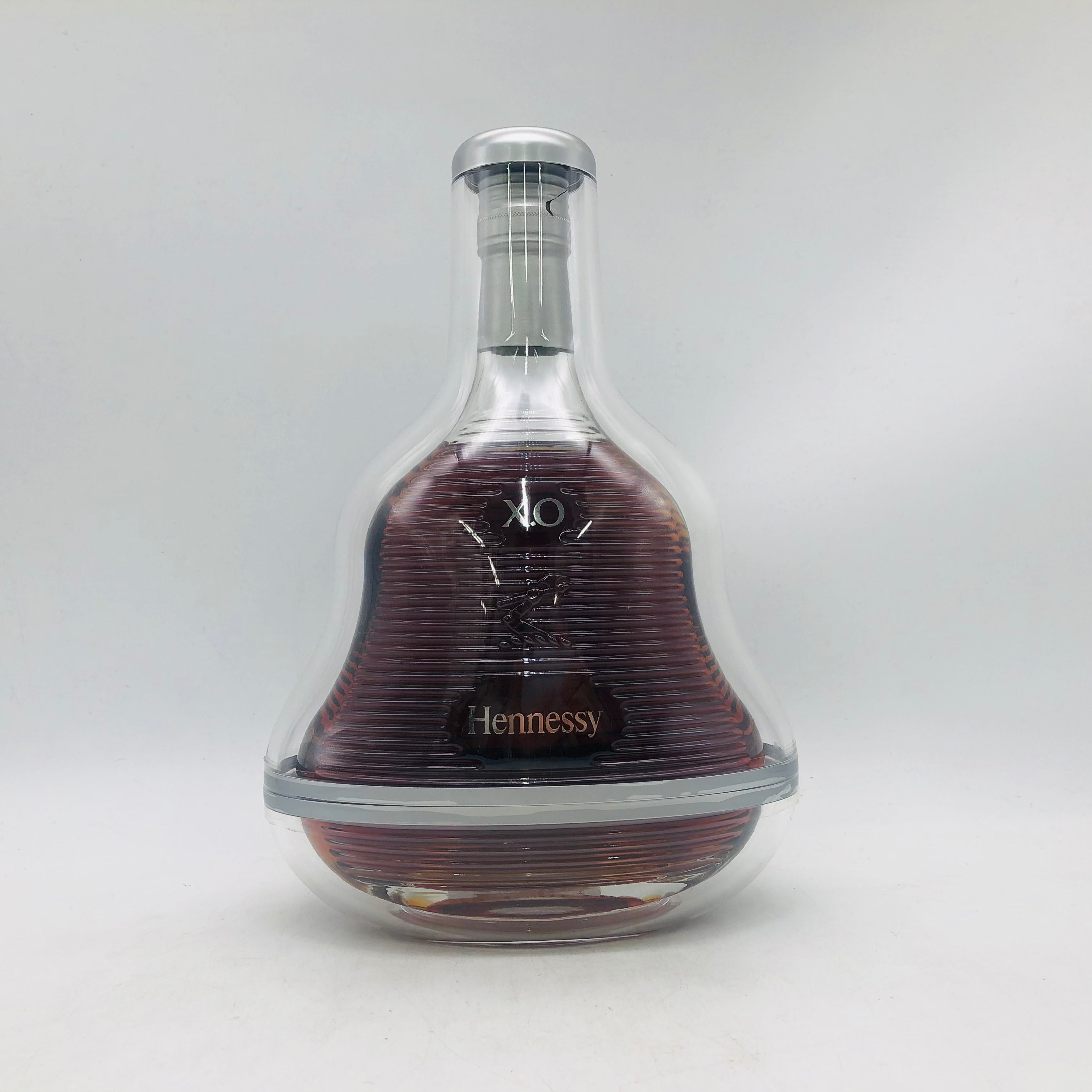Hennessy XO 700ml マークニューソン　リミテッドエディション Hennessy ヘネシー XO リミテッドエディション 2017 BY マーク