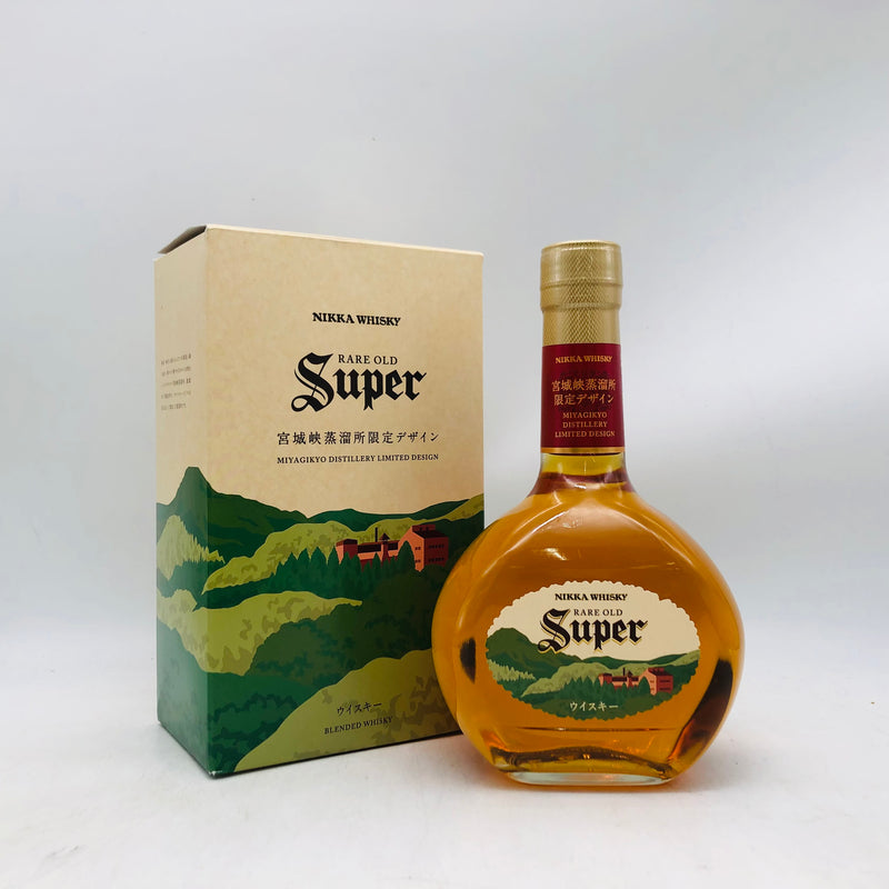 スーパーニッカ 宮城峡蒸溜所限定デザイン 500ml。やさしさと気品を併せ持つ、宮城峡限定スーパーニッカ