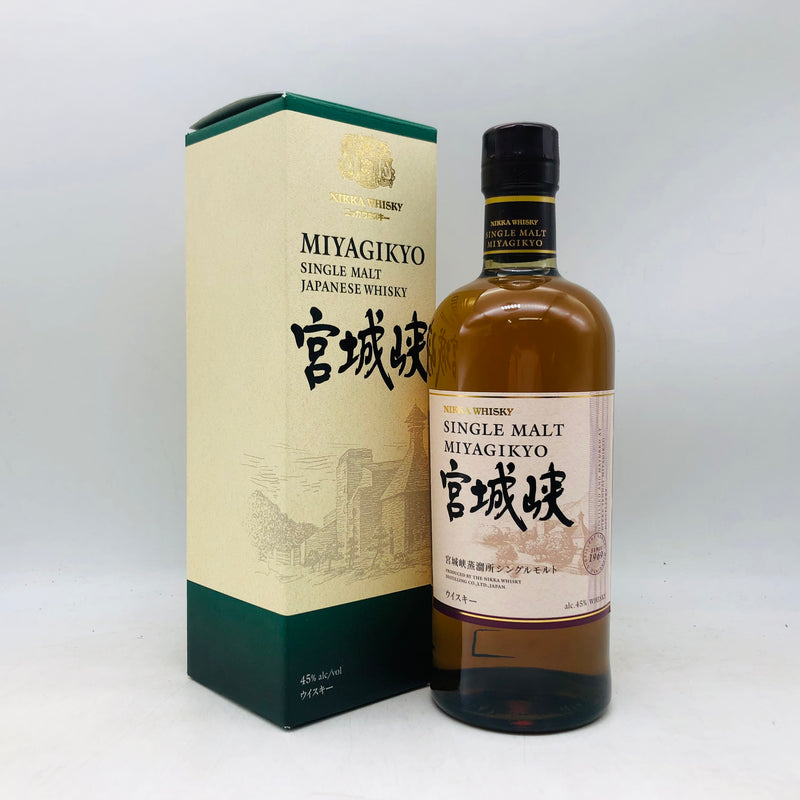 ニッカ 宮城峡 700ml。華やかな果実香と繊細な甘みが響く、宮城峡のシングルモルト。
