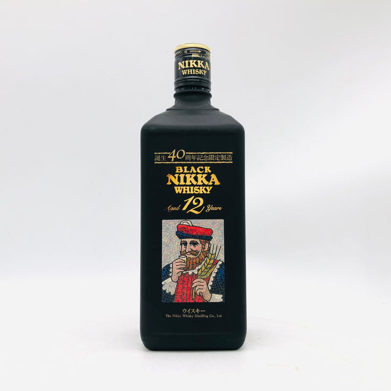 ブラックニッカ12年40周年記念 720ml。40年の歴史を纏う、重厚な一杯。