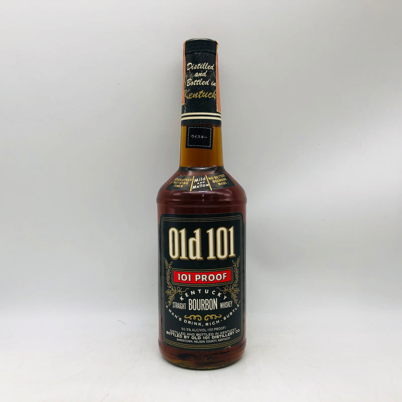 オールド 101 750ml。101プルーフが引き出す、骨太なケンタッキーバーボン。