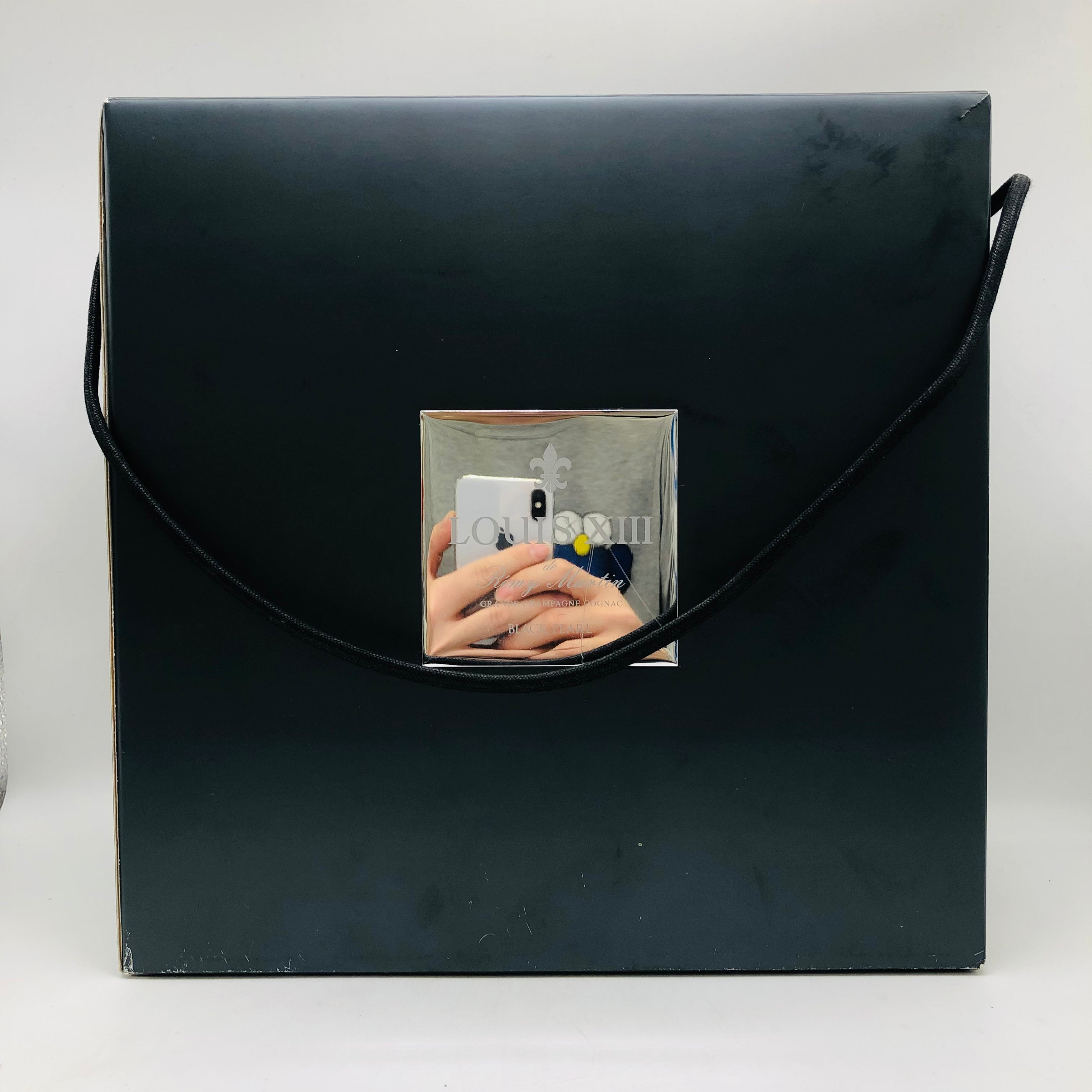 レミーマルタン ルイ13世 ブラックパール 700ml 40% 箱あり – お酒の