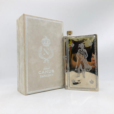 CAMUS カミュ ブック シルバー ナポレオンボトル 700ml