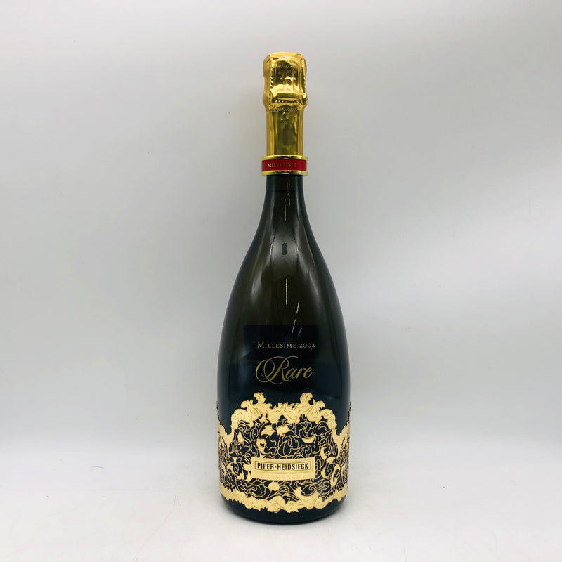 パイパー エドシック ミレジム 2002 750ml。優良年の恵みと長期熟成が生み出す、気品あふれるヴィンテージシャンパーニュ。