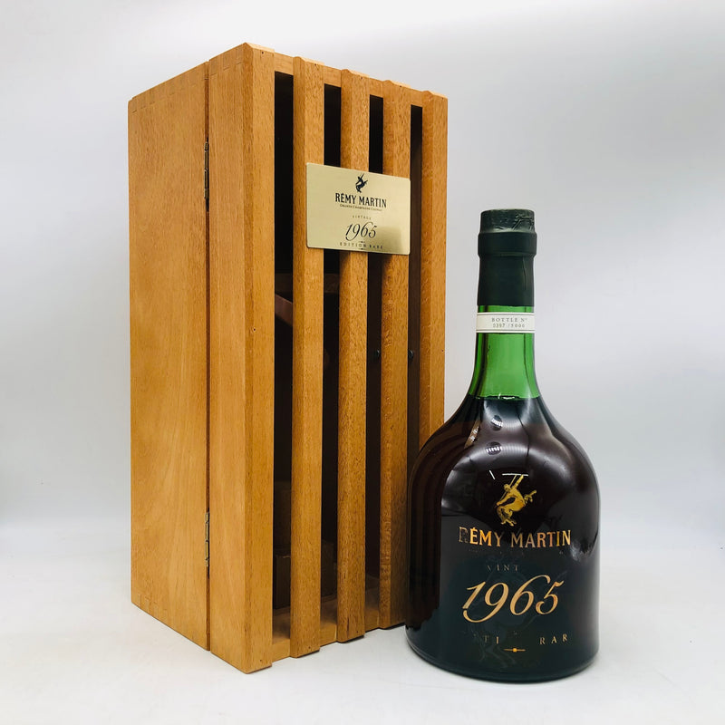 レミーマルタン 1965 エディション 700ml。1965年の時を閉じ込めた、極上ヴィンテージコニャック