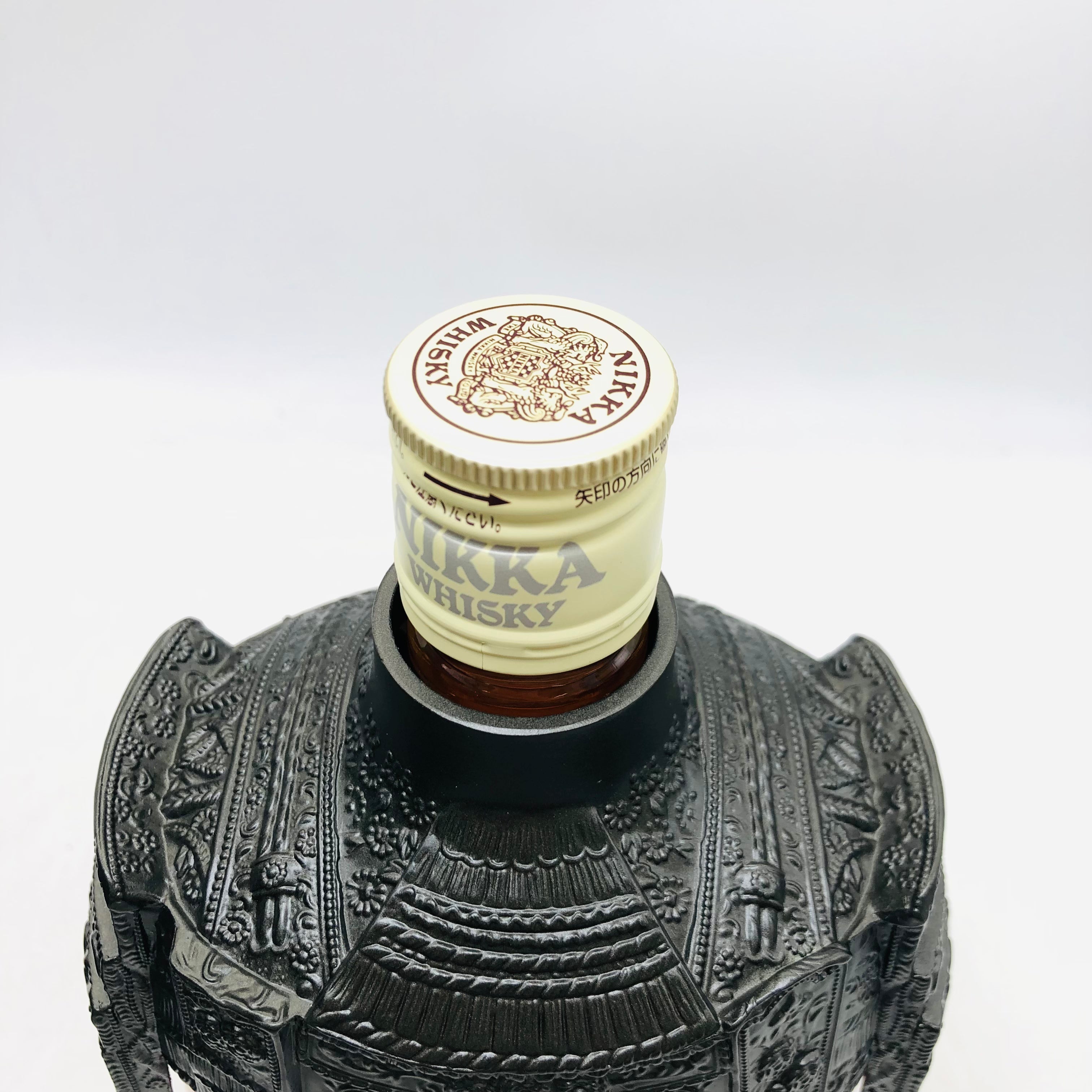 NIKKA ニッカ G&G 白鉄キャップ 戦国武将 鎧兜 750ml – 高級酒・希少酒