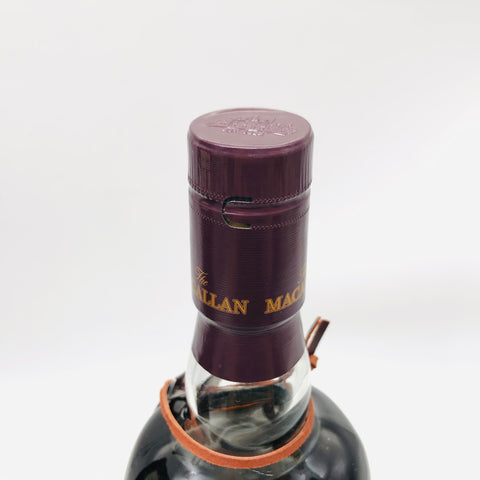 マッカラン40年2005初版、450本限定700ml。濃厚シェリー香と深い熟成感を備えた希少な超長期熟成シングルモルト