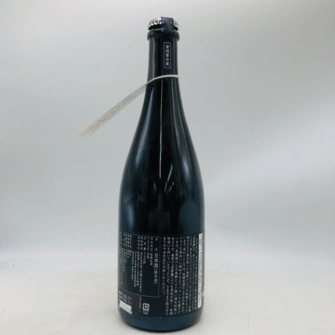 新政酒造の日本酒「涅槃龜 スパーククリア 2024」720ml。低精白米使用の微発泡タイプで、透明感あるラベルと爽快な酸味とコクが特徴