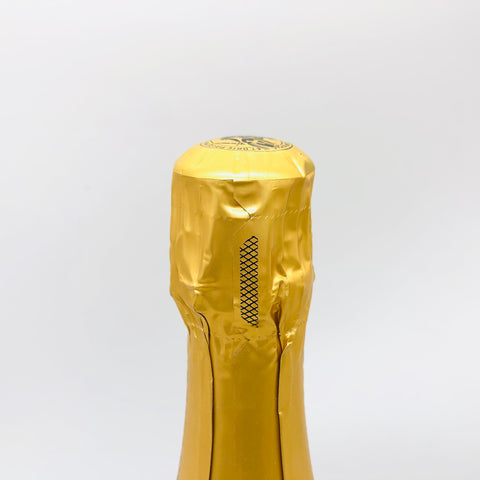 テタンジェ ブリュット 752ml、フランス産シャンパーニュ。白い花とブリオッシュの香りが広がる上品な泡立ち。