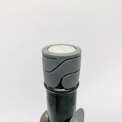 風の森 ALPHA1 DRY 次章への鍵 2025 生酒 720ml。青リンゴの香りとキレのある辛口。モダンな黒基調のラベルデザインが印象的な無濾過生酒。