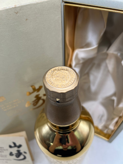SUNTORY サントリー　山崎 60周年記念ボトル ゴールドボトル 760ml