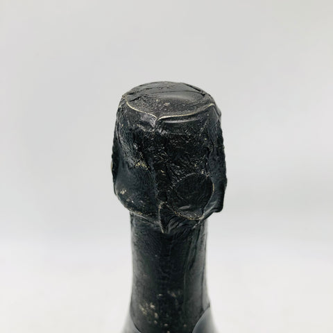 ドンペリエノテーク1996。時を超えて輝く究極のシャンパーニュ。