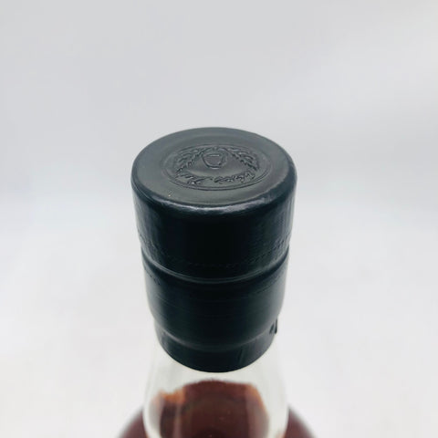 イチローズモルト 高島屋バイヤーズセレクション 干支ラベル巳 700ml 63%、箱付き限定ウイスキー。力強い味わいと特別ラベルが特徴。