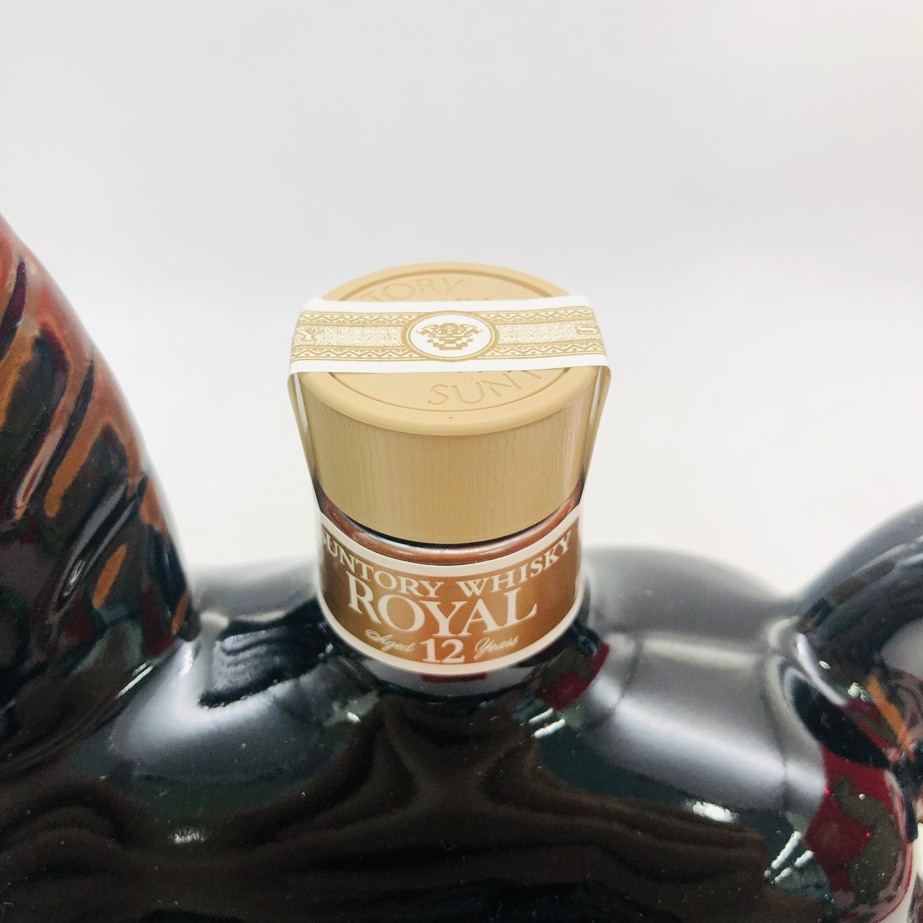 古酒未開栓サントリーウイスキー、ローヤル12年、2002年600ml（午歲） SUNTORY（サントリー） 兵庫県内配送限定 ローヤル12年 干支ボトル