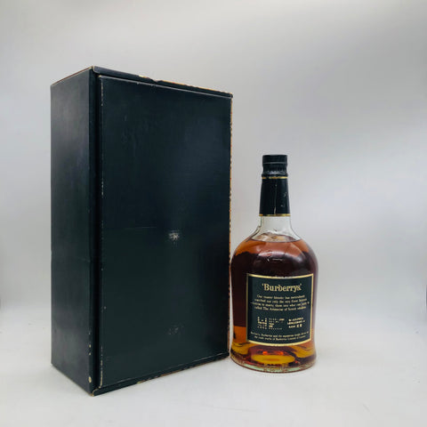 バーバリーズ 15年 750ml。英国ブランドが彩る、上品でクラシックな15年熟成