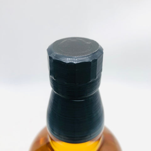 サントリー 知多 NV シングルグレーン グラス付き 700ml。「軽やかで華やかな、日本のシングルグレーンの逸品。