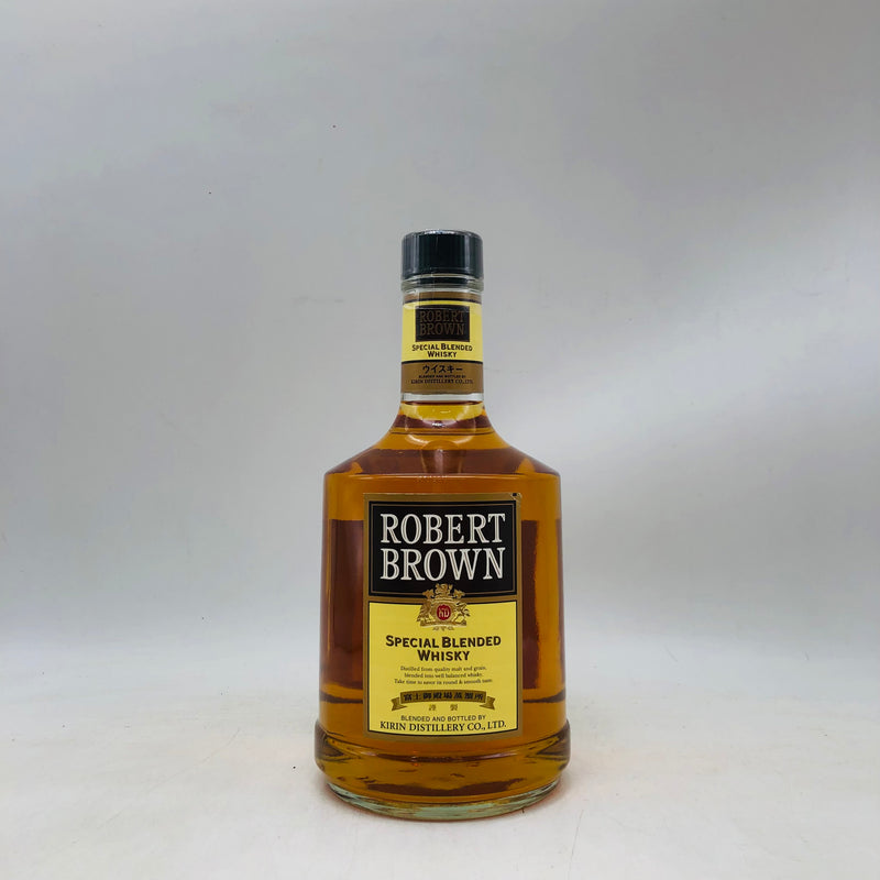 キリン ロバートブラウン 700ml。毎日に寄り添う、やさしい味わいの定番ウイスキー