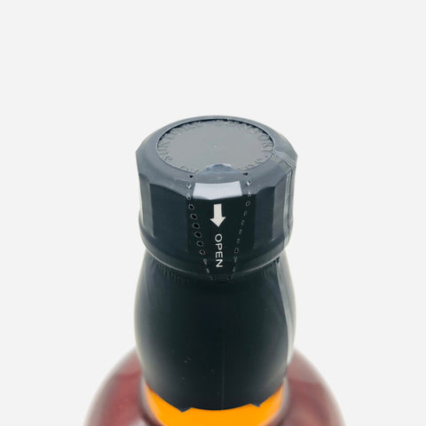 サントリー 山崎蒸溜所 12年 ワタミ ファウンダーズ チョイス 660ml。理念が選び抜いた、山崎12年の特別な表情