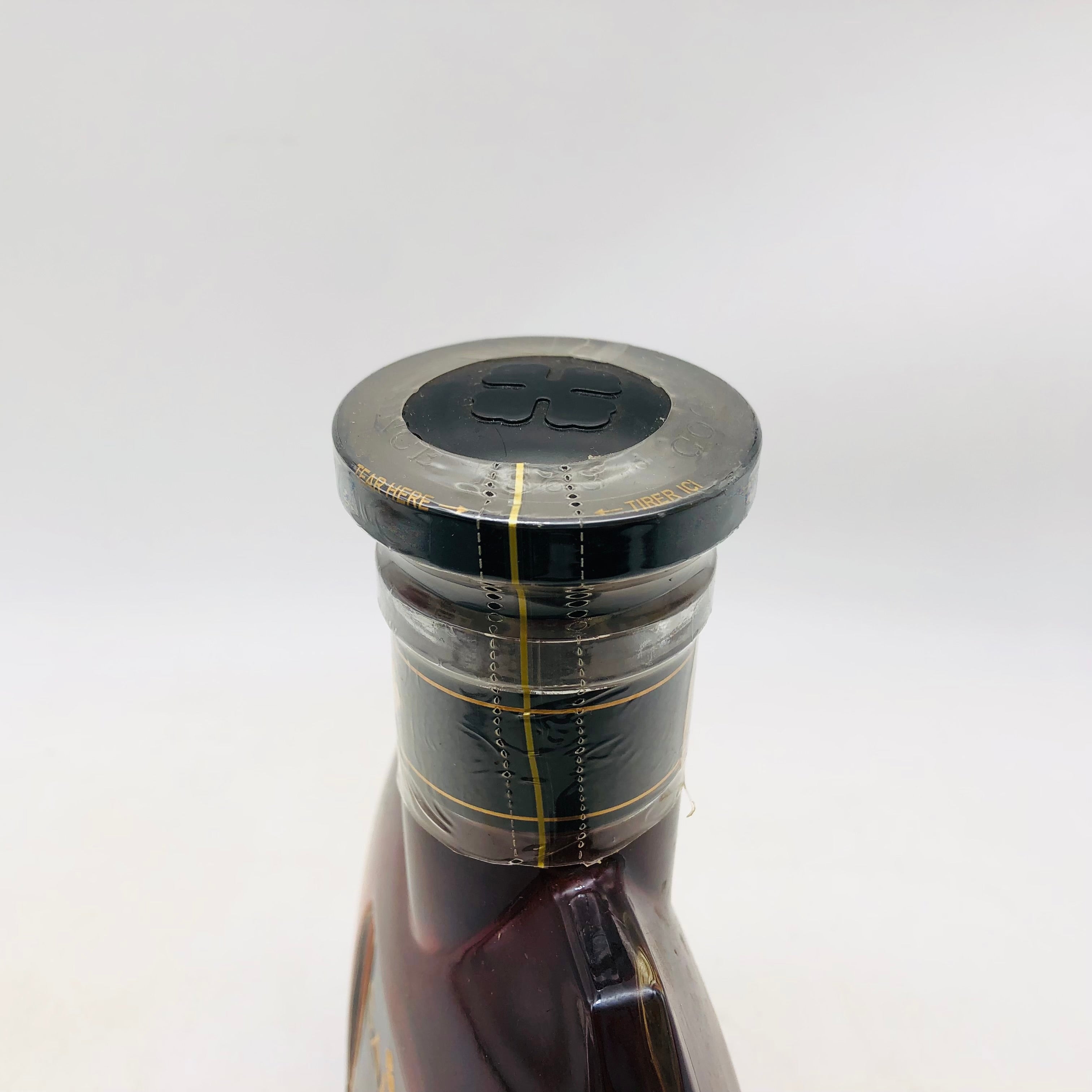 CAMUS カミュ XO エレガンス 黒キャップ 700ml – 高級酒・希少酒の通販