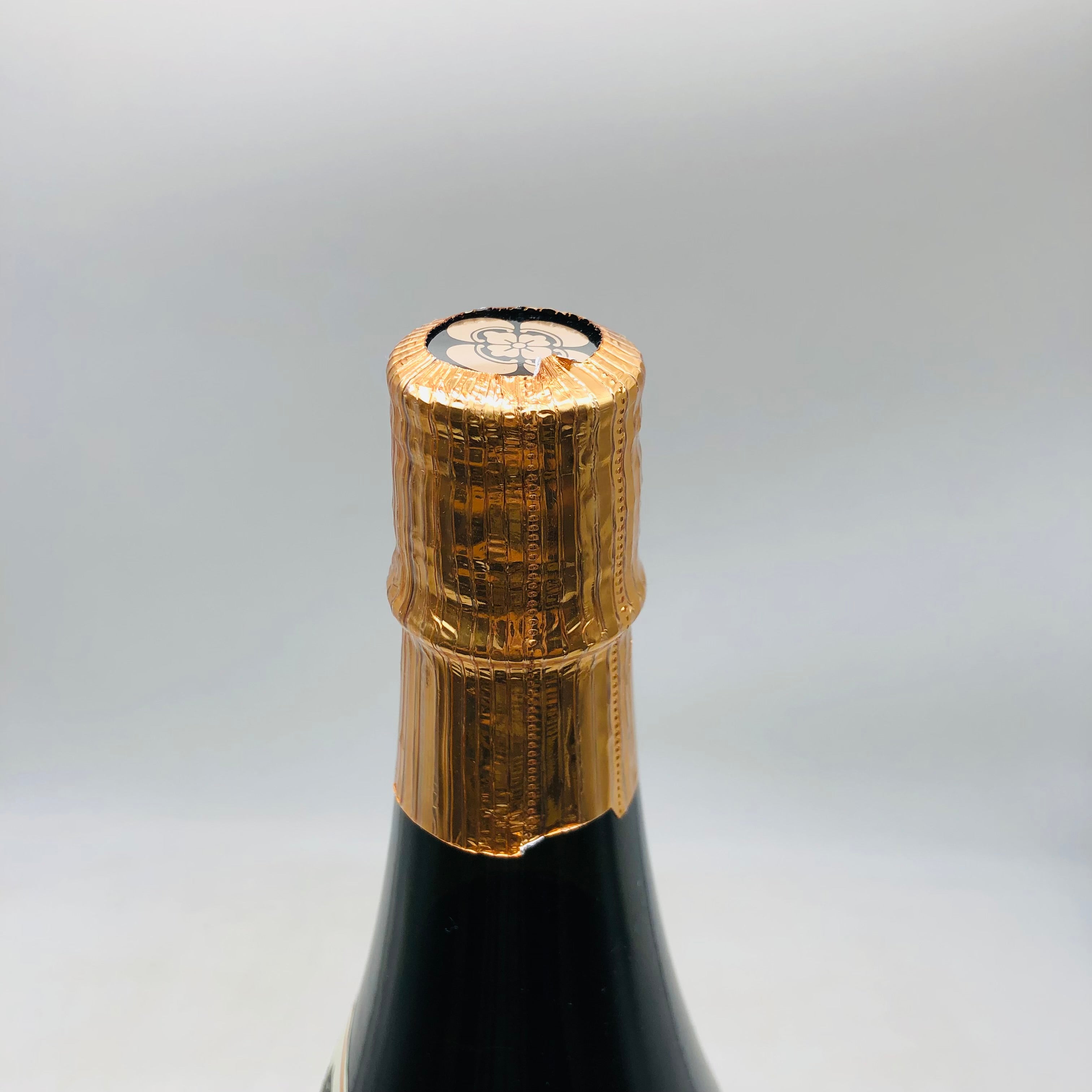 田酒 純米大吟醸 四割五分 秋田酒こまち 最新詰 1800ml – お酒の通販