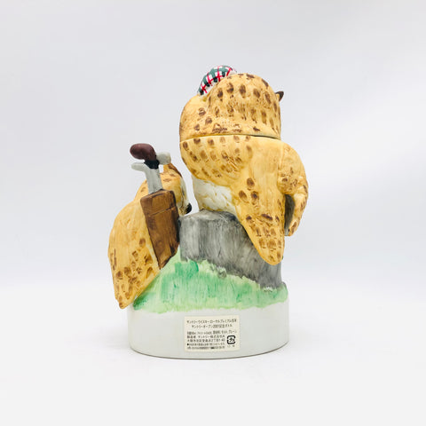 サントリー ローヤルプレミアム 15年 サントリーオープン 2001記念ボトル 陶器 500ml。ゴルフの栄光を刻む、重厚プレミアム15年