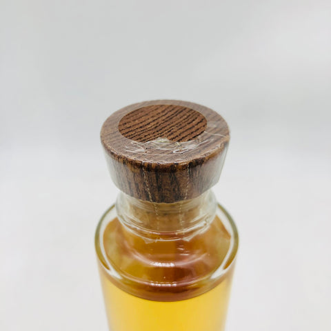 イチローズモルトダブルディスティラリーズ 200ml。二つの蒸溜所が奏でる調和の一杯。 