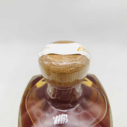 長濱ボルドーカスク 500ml。赤ワイン樽が生む華やかな果実香。 