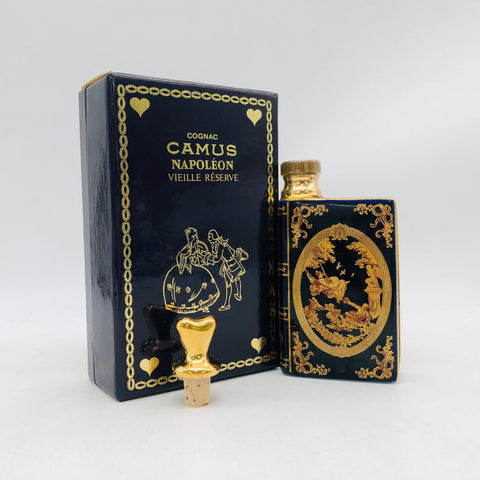 カミュ ブック ミニチュアボトル 紳士と淑女 50ml 箱とボトルの正面画像