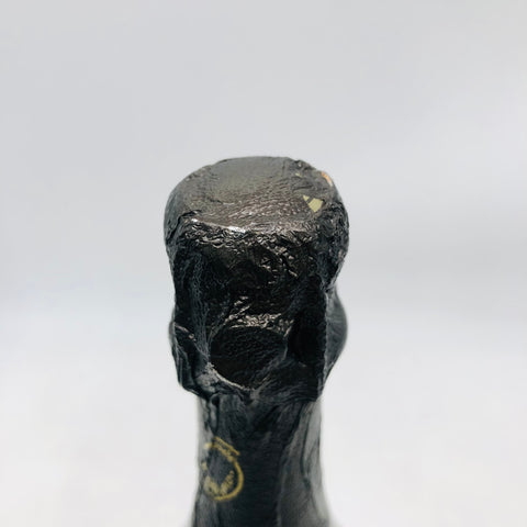 ドンペリニヨン1993 750ml。繊細でバランスの取れた1993年ヴィンテージ。 