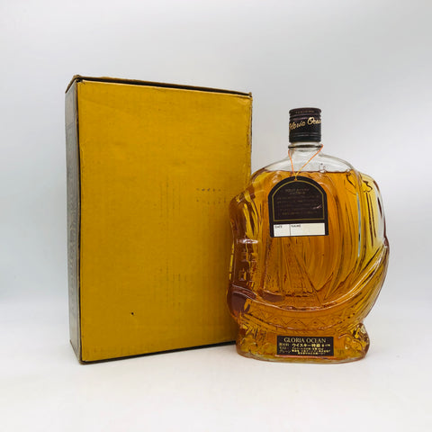 グロリアオーシャンシップクリア 760ml。海を感じる爽やかクリアウイスキー。　