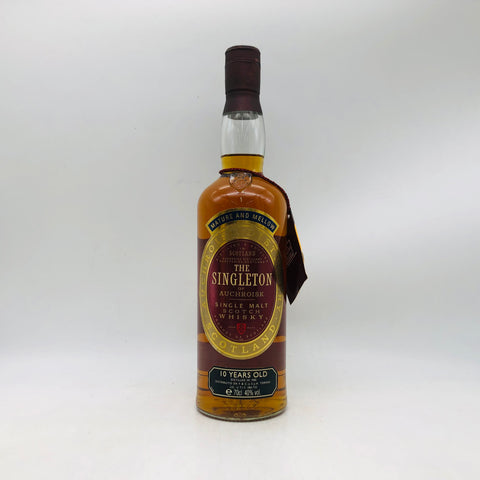 シングルトン10年 700ml。まろやかでフルーティー、初心者にも愛されるシングルトン10年。　