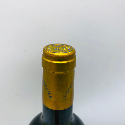 レスプリ ド シュヴァリエ ブラン 2015 750ml。上質な爽やかさと奥行きを備えた、気品あるボルドーブラン