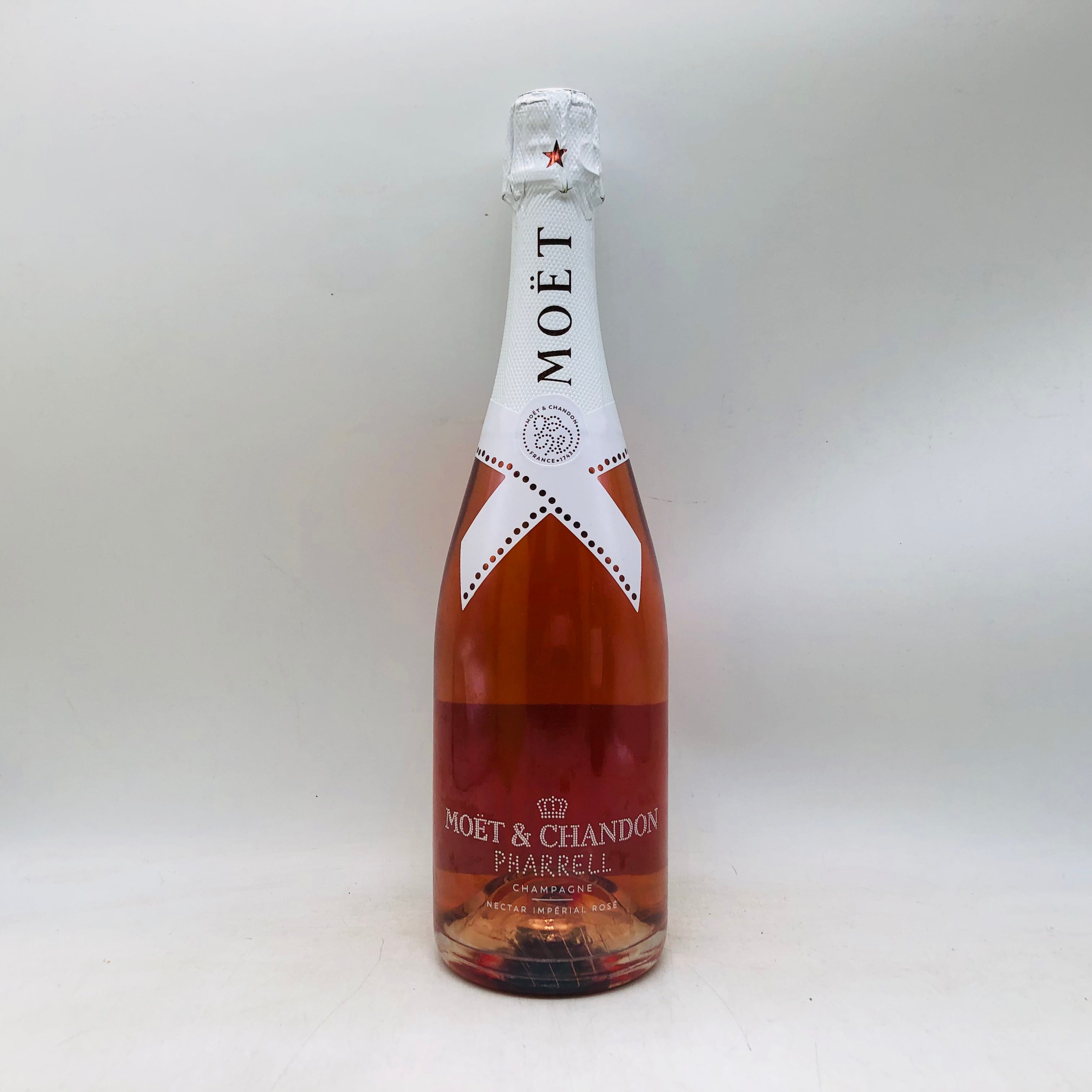 モエ・エ・シャンドン シャンパン 通販|高級酒・希少酒の通販 モエ・エ・シャンドン シャンパン 通販|高級酒・希少酒の通販