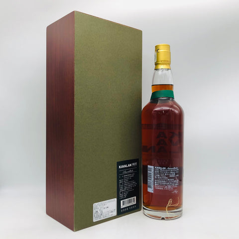 カバランソリストアモンティリャード 750ml。台湾の誇る濃厚シェリー樽熟成、極上シングルモルト。　