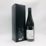 商品画像のボトル写真。 、ラベルデザインと味わいの魅力を伝える商品画像