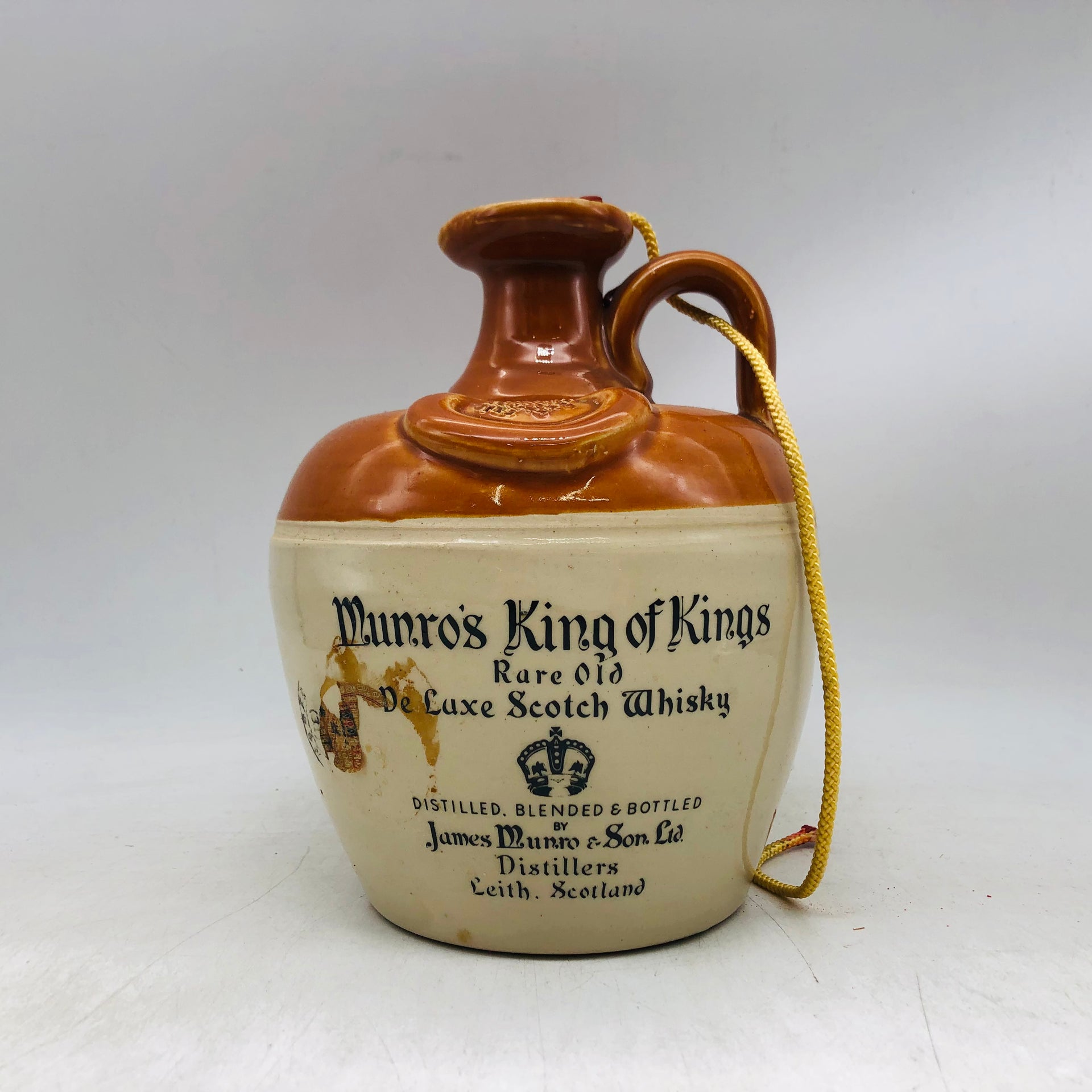 King OF Kings マンローズ キングオブキングス 陶器ボトル 750ml King OF Kings マンローズ キングオブキングス 陶器ボトル 750ml