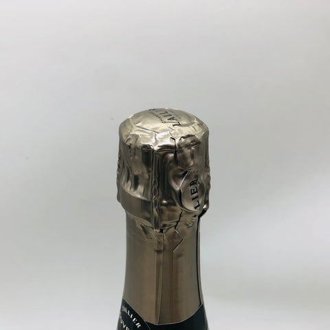 ドメーヌ ラリエ グランクリュ ウヴラージュ エクストラ ブリュット 750ml。研ぎ澄まされた純粋さ、グランクリュの芸術作品