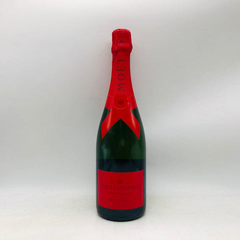 モエ・エ・シャンドン シェアザラブ 750ml。愛を分かち合う、華やかな祝福のシャンパーニュ