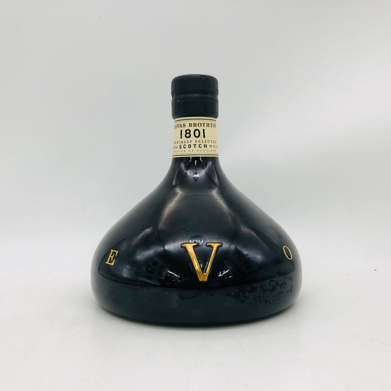 シーバスブラザーズ1801リヴォルヴ 750ml。1801の誇りが、今、甦る。