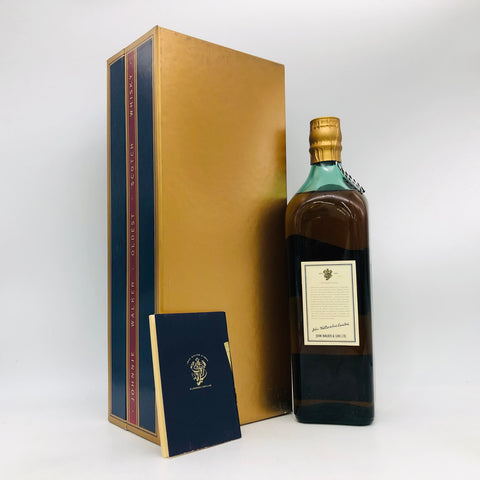ジョニーウォーカー オールデスト、ブレンデッドスコッチウイスキー、750ml、長熟原酒使用、重厚で芳醇な味わいの限定ボトル。