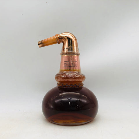サントリー クレスト 12年 ポットスティルボトル 600ml 。蒸溜の原点を映した、サントリー熟成美の象徴。