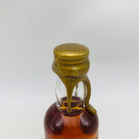 オールド ケンタッキー 13年 ミニチュアボトル 50ml。13年熟成を、掌サイズで味わうクラシックバーボン。